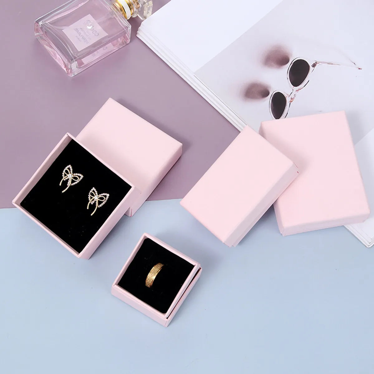 1 Piece Fashion Solid Color Paper Jewelry Boxes