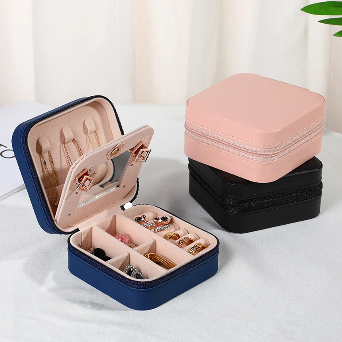 1 Piece Fashion Solid Color Pu Leather Jewelry Boxes