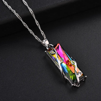 Fashion Square Leaves Alloy Inlay Crystal Women'S Pendant Necklace