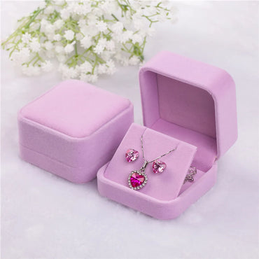 1 Piece Fashion Square Solid Color Flannel Jewelry Boxes