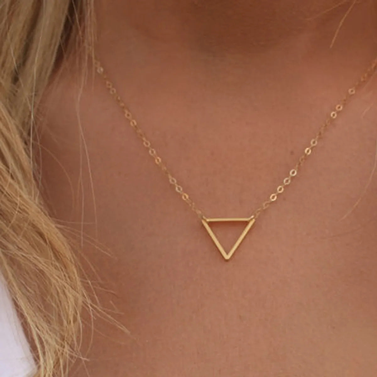 1 Piece Fashion Triangle Alloy Plating Women's Pendant Necklace