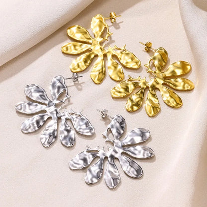 1 Piece French Style Modern Style Heart Shape Flower 304 Stainless Steel 18K Gold Plated Ear Studs