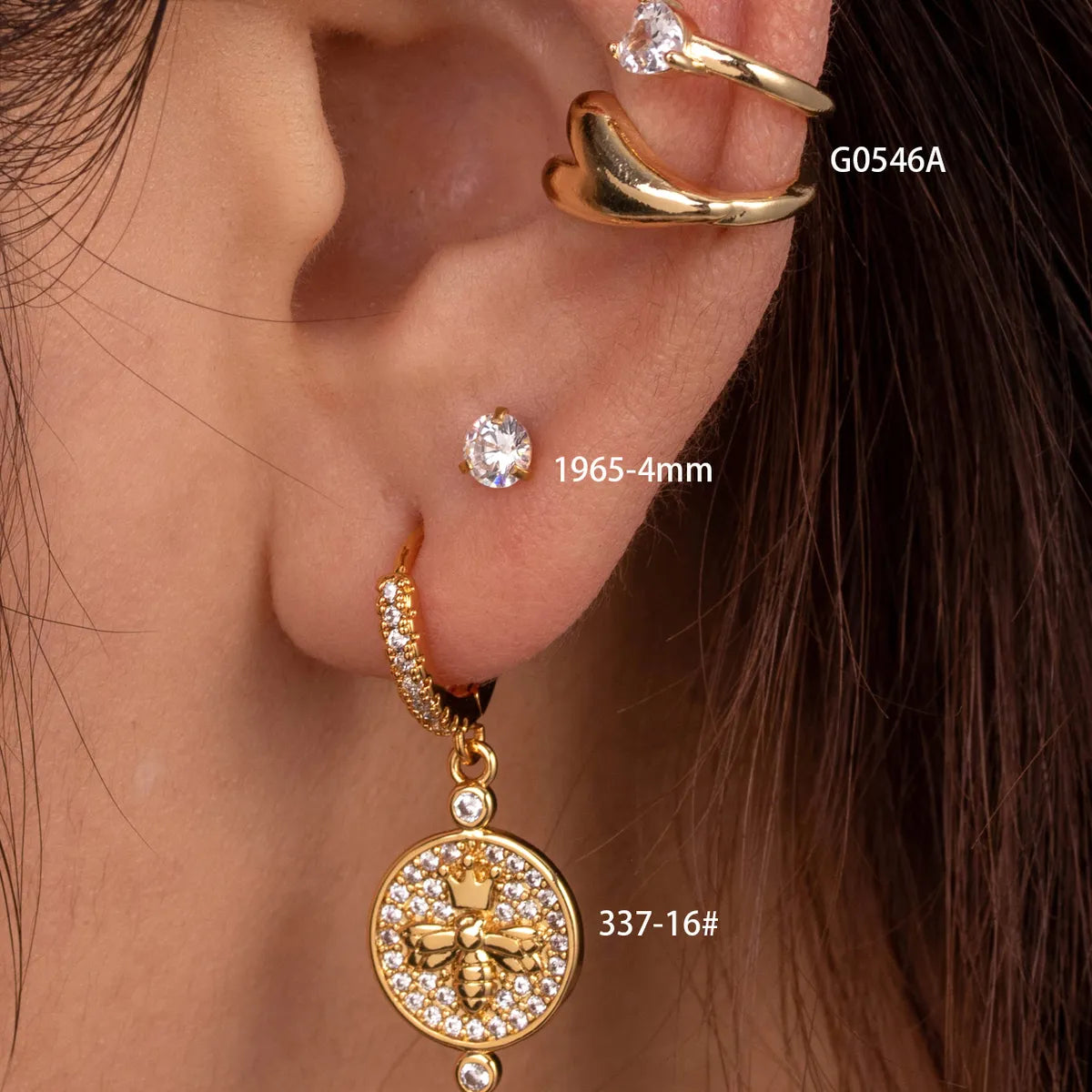 1 Piece French Style Round Heart Shape Bee Inlay Stainless Steel Zircon Hoop Earrings