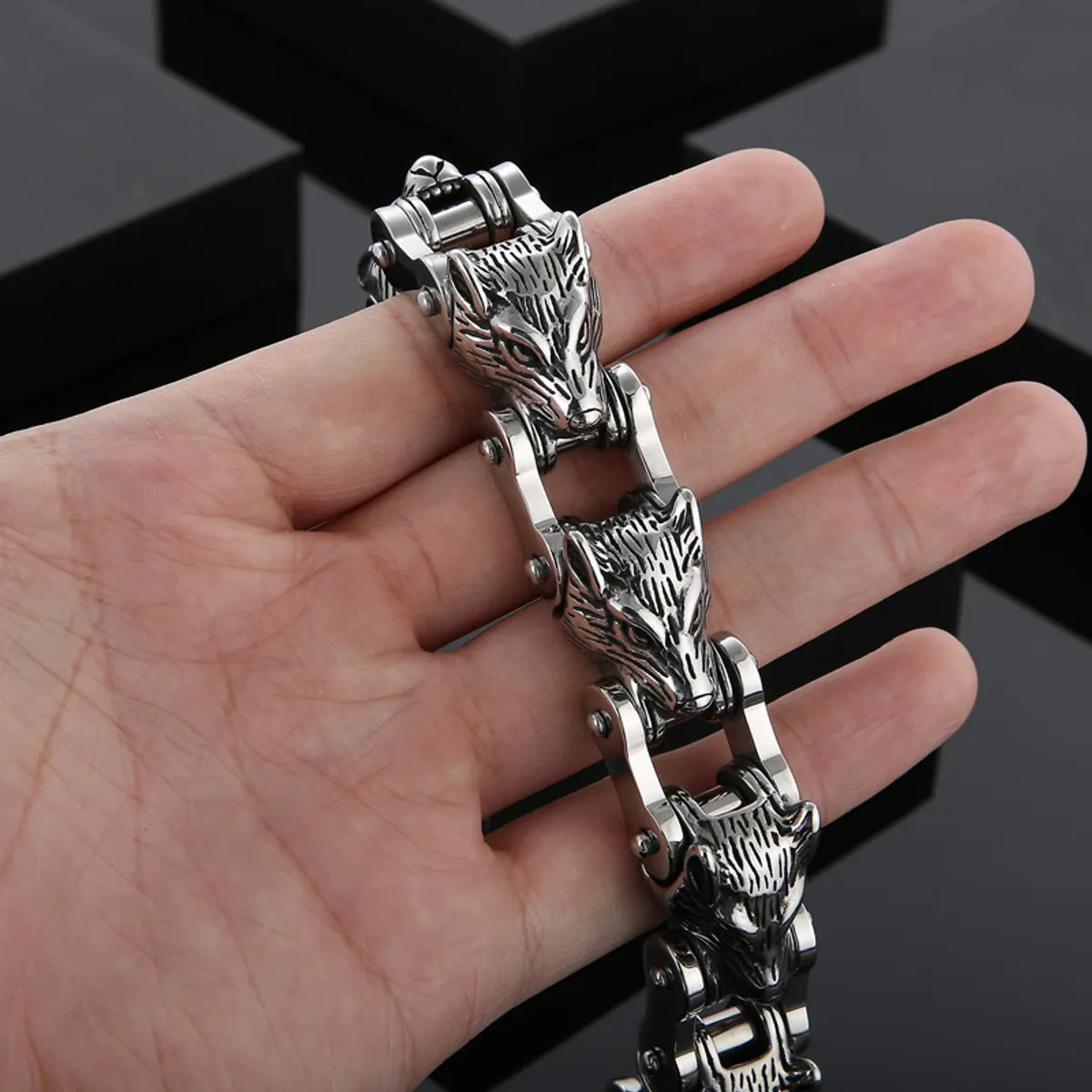 1 Piece Hip-hop Animal Wolf Titanium Steel Bracelets