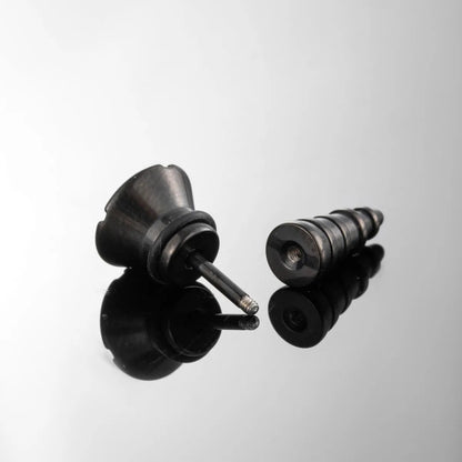 1 Piece Hip-Hop Cool Style Antelope Nail 316 Stainless Steel  Ear Studs