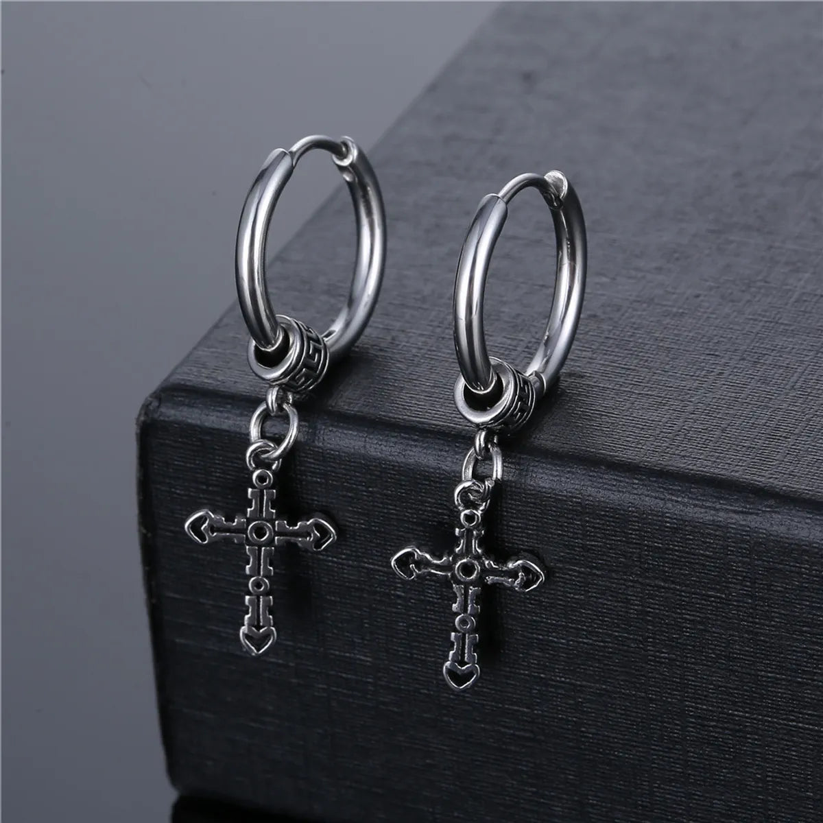 1 Piece Hip-Hop Cross Titanium Steel Plating Men'S Drop Earrings