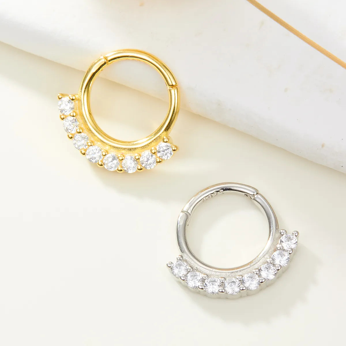 1 Piece Hip-Hop Punk Cool Style Geometric Inlay Sterling Silver Zircon White Gold Plated Gold Plated Cartilage Earrings