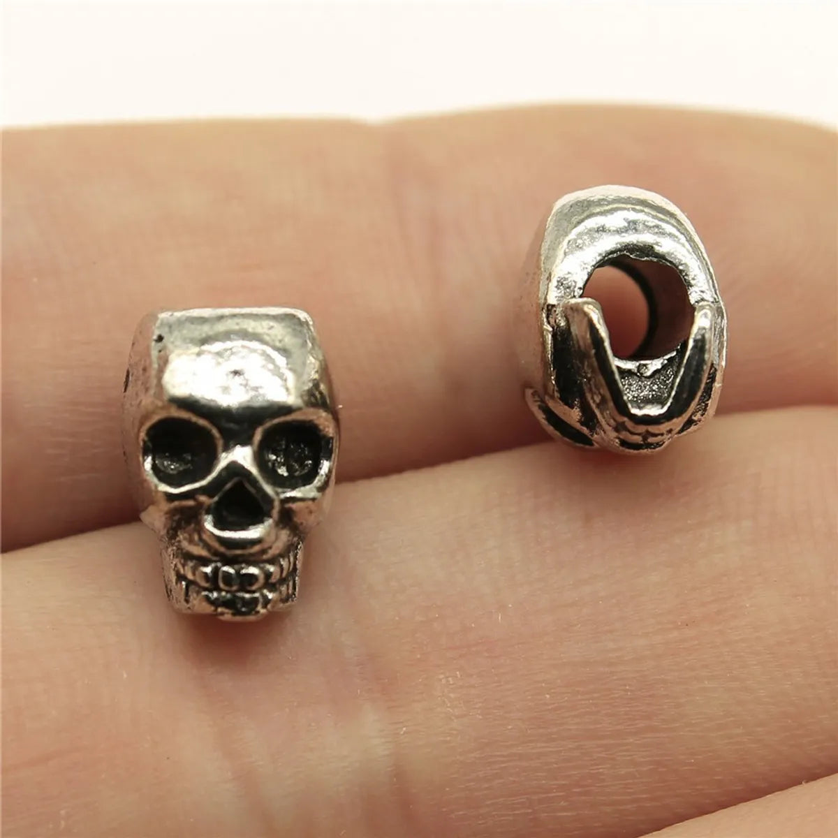 1 Piece Hip-Hop Retro Skull Alloy Plating Beads Jewelry Accessories