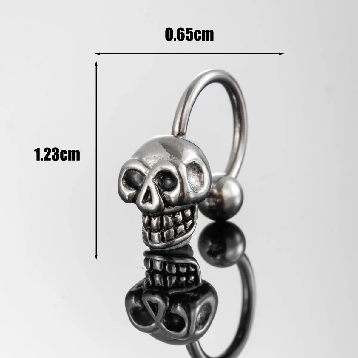 1 Piece Hip-Hop Rock Cool Style Skull 316 Stainless Steel  Ear Studs