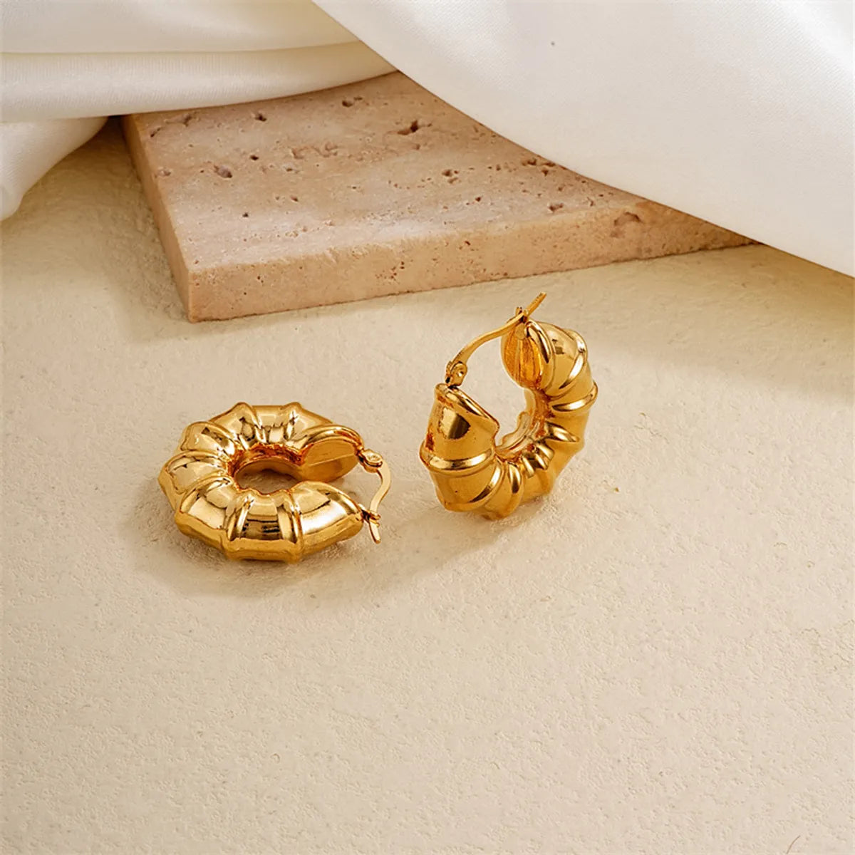 1 Piece Ig Style Simple Style Solid Color Plating Stainless Steel Gold Plated Earrings