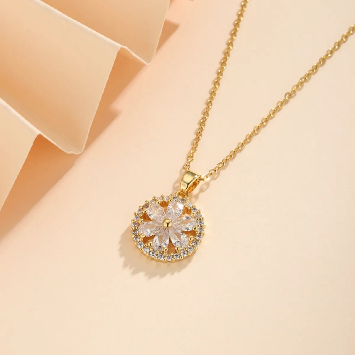 Korean Style Cross Square Flower Stainless Steel Titanium Steel Plating Inlay Zircon 18k Gold Plated Gold Plated Pendant Necklace