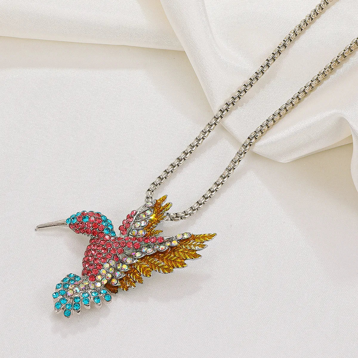 1 Piece Nordic Style Bird Alloy Inlay Artificial Diamond 14k Gold Plated Women'S Pendant Necklace