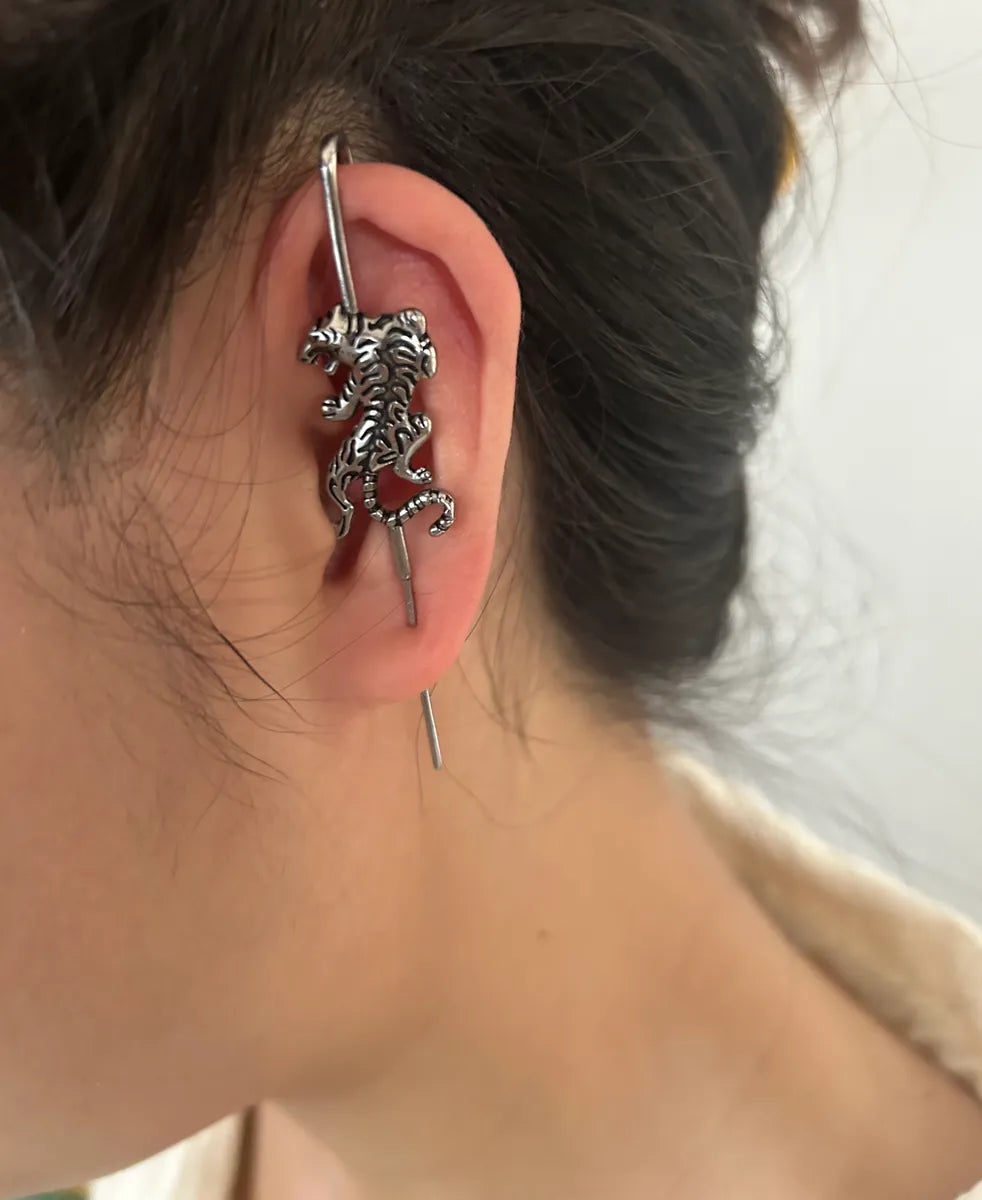 1 Piece Nordic Style Gothic Hip-Hop Animal Snake Bat Asymmetrical Polishing Three-Dimensional 316L Stainless Steel  Ear Cuffs