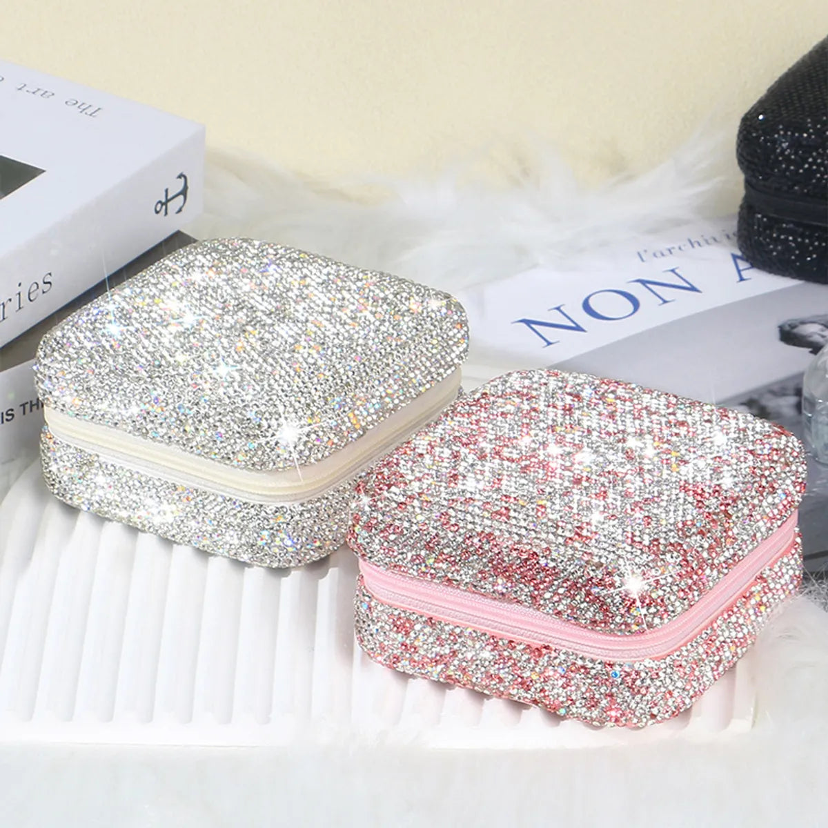 1 Piece Pu Leather Rhinestone Casual Elegant Glam Solid Color Jewelry Boxes