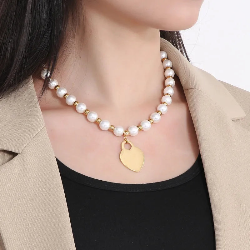 1 Piece Retro Round Stainless Steel Imitation Pearl Plating Pendant Necklace