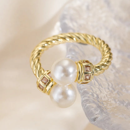 1 Piece Retro Simple Style Solid Color Inlay Copper Pearl 18K Gold Plated Rings