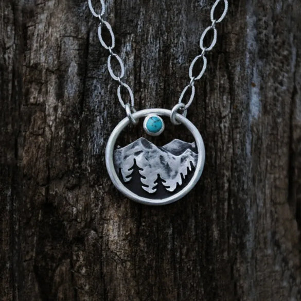 1 Piece Retro Simple Style Square Alloy Inlay Moonstone Women'S Pendant Necklace