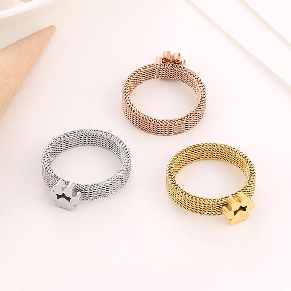 1 Piece Retro Solid Color Stainless Steel Plating Rings