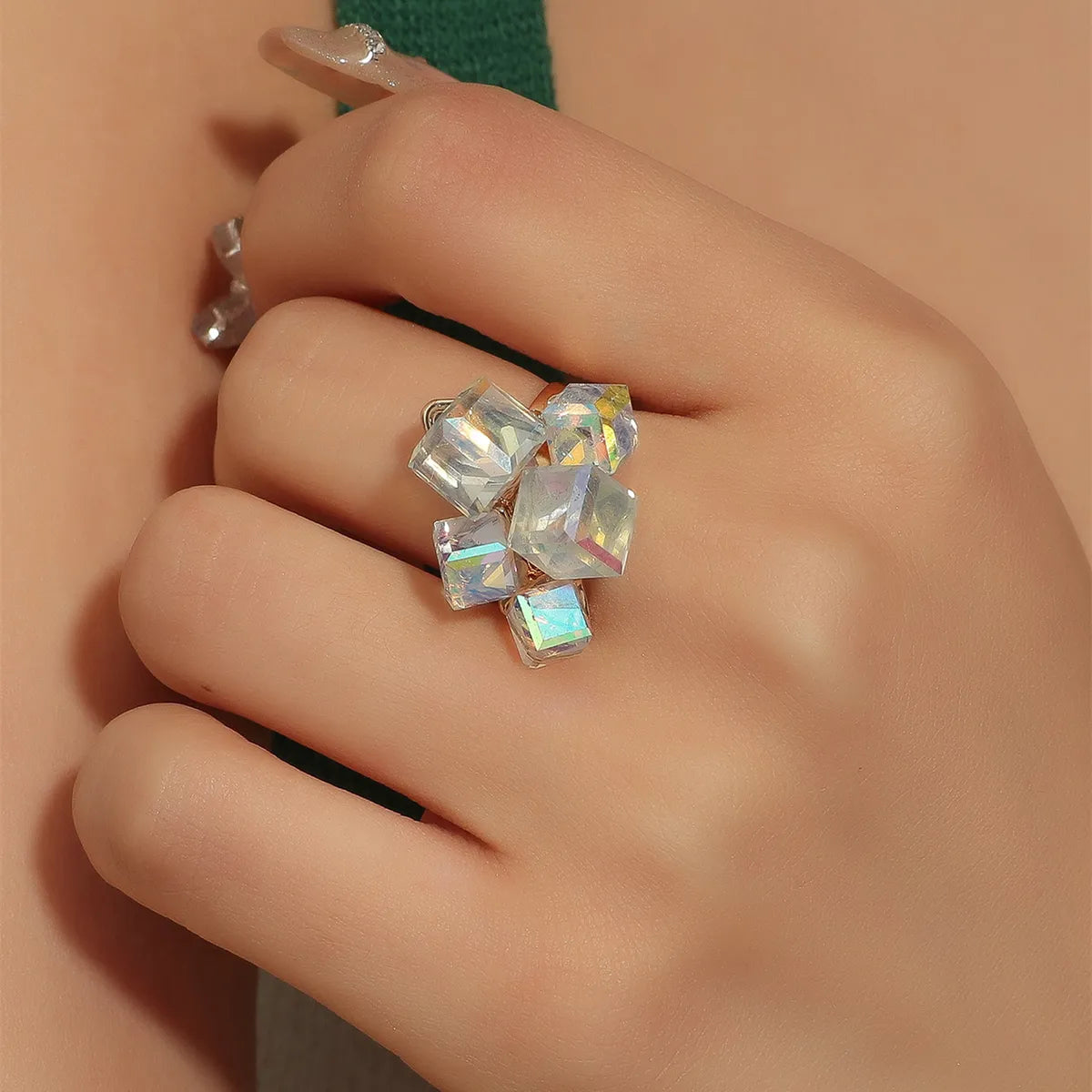 1 Piece Retro Square Alloy Austrian Crystal Women'S Rings