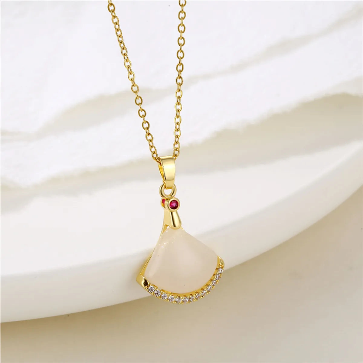 Retro Water Droplets Heart Shape Snowflake Stainless Steel Titanium Steel Plating Inlay Zircon 18k Gold Plated Gold Plated Pendant Necklace