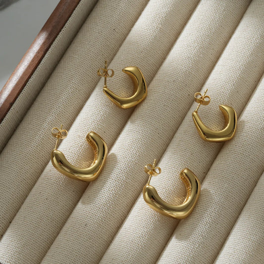 1 Piece Simple Style C Shape Asymmetrical Plating 304 Stainless Steel 18K Gold Plated Ear Studs