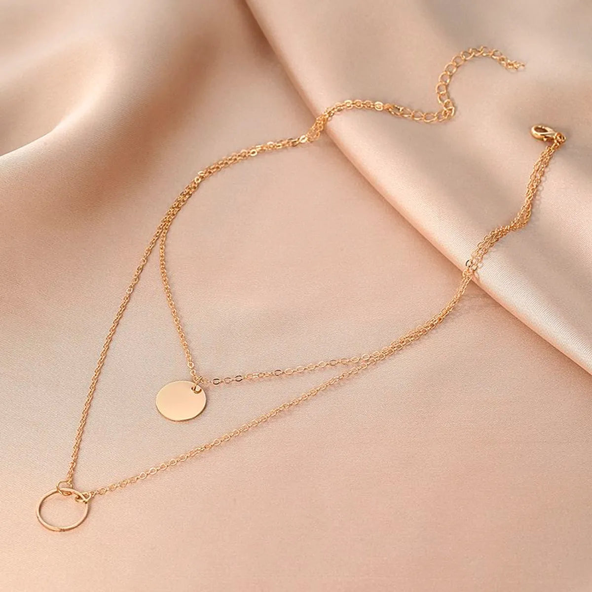 1 Piece Simple Style Circle Alloy Layered Women's Layered Necklaces