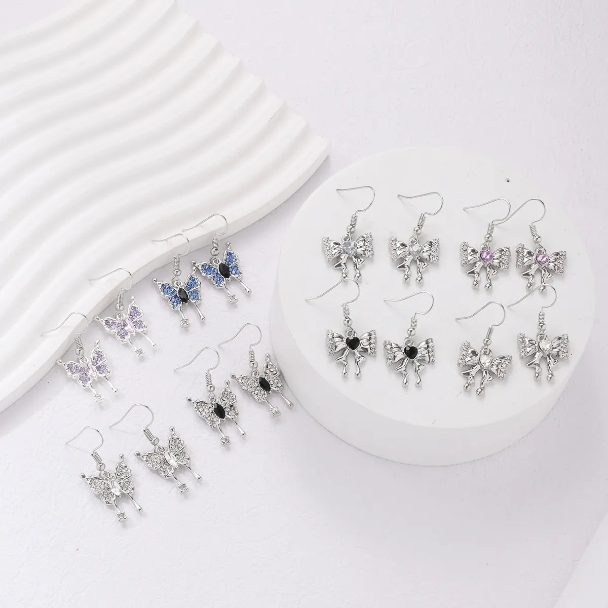 1 Piece Simple Style Classic Style Animal Letter Inlay Alloy Rhinestones Drop Earrings