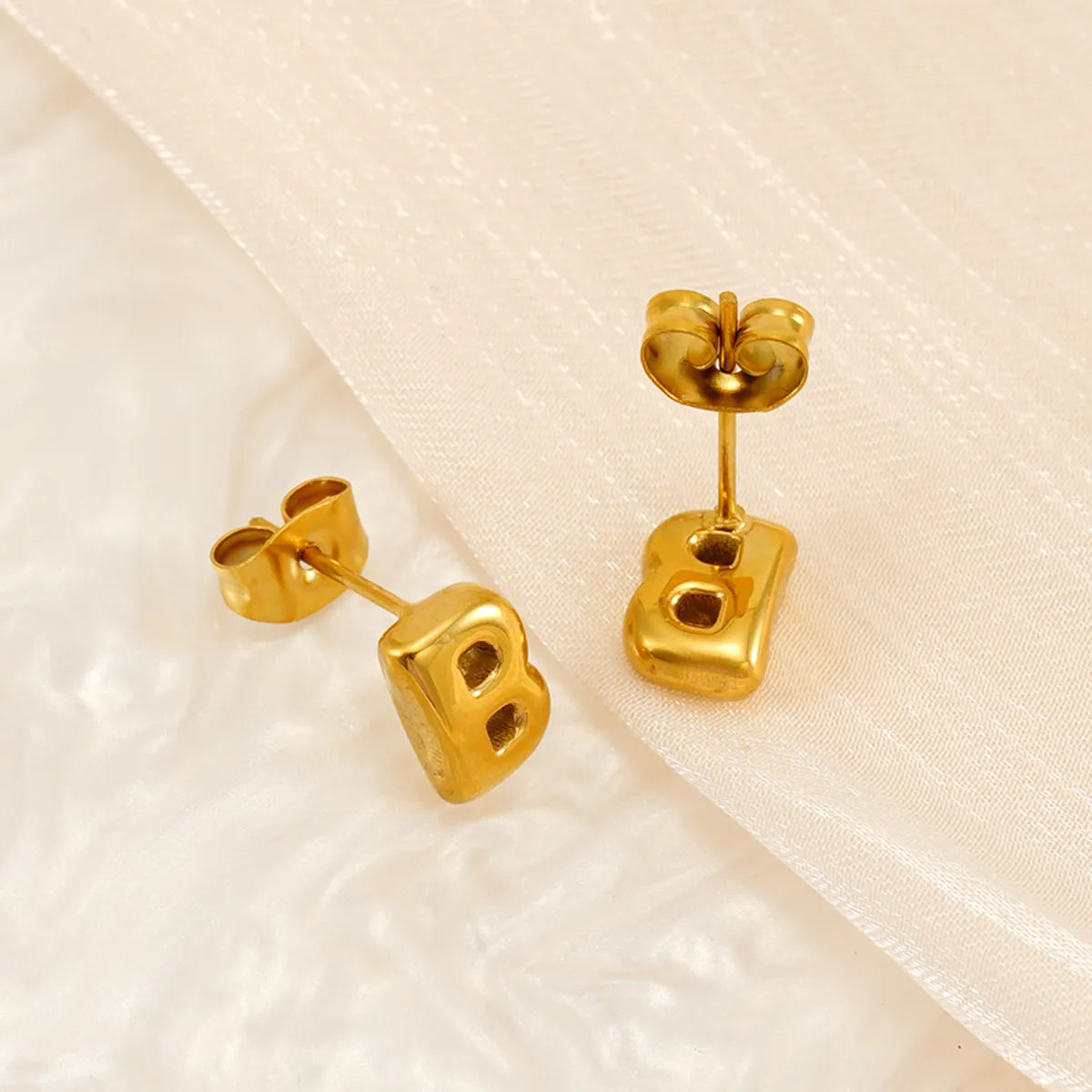 1 Piece Simple Style Classic Style Letter Plating 304 Stainless Steel 18K Gold Plated Ear Studs