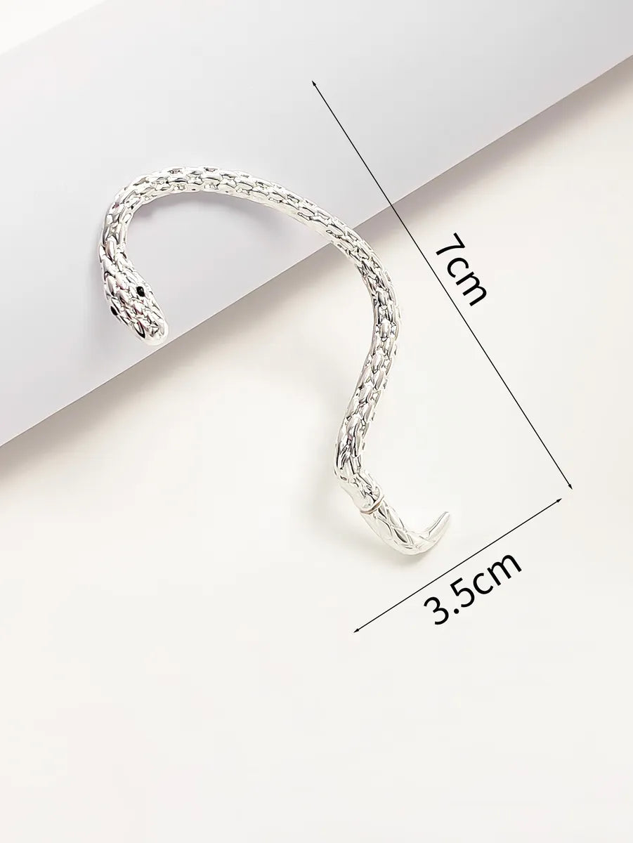 1 Piece Simple Style Classic Style Solid Color Alloy Ear Cuffs