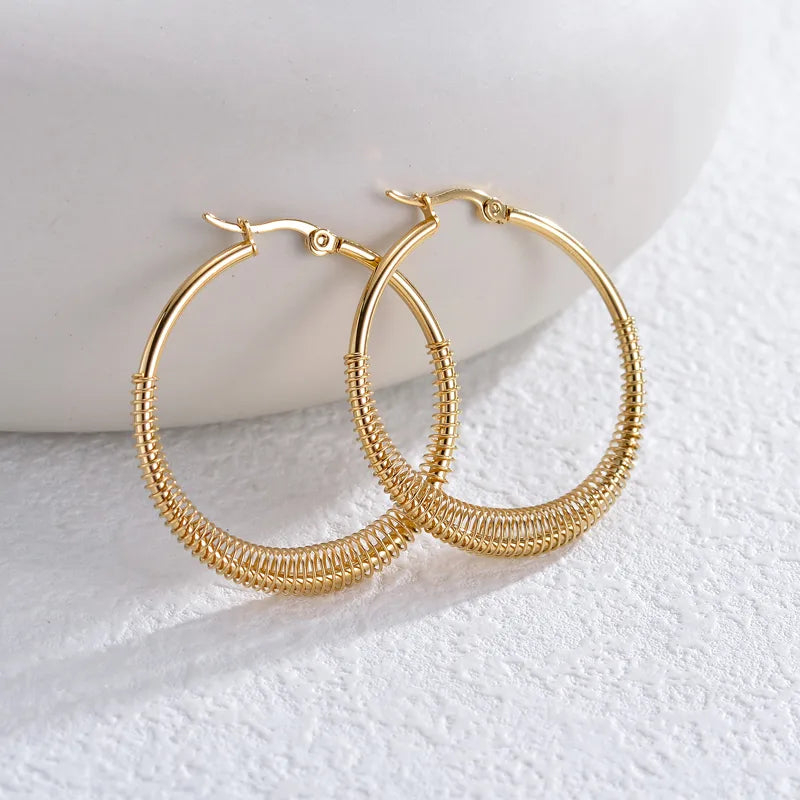 1 Piece Simple Style Commute Oval Solid Color Plating 201 Stainless Steel Rhinestones Glass 18K Gold Plated Earrings