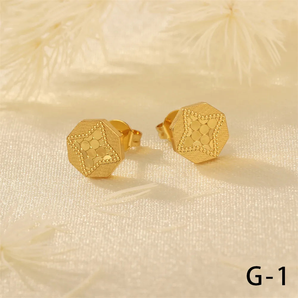 1 Piece Simple Style Cross Heart Shape Crown Plating Copper 18k Gold Plated Ear Studs