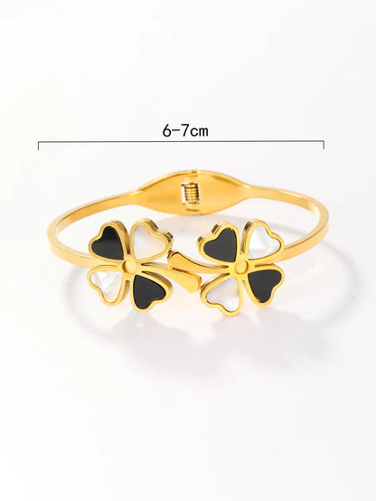 1 Piece Simple Style Four Leaf Clover Heart Shape Butterfly Stainless Steel Plating Inlay Shell Zircon Bangle