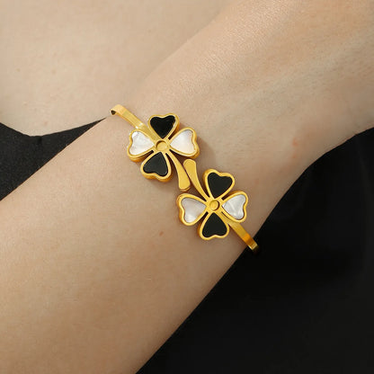 1 Piece Simple Style Four Leaf Clover Heart Shape Butterfly Stainless Steel Plating Inlay Shell Zircon Bangle