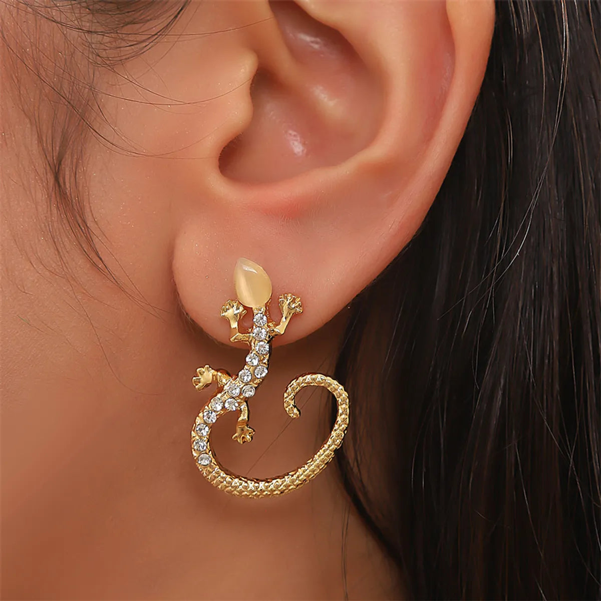 1 Piece Simple Style Gecko Inlay Alloy Rhinestones Ear Studs