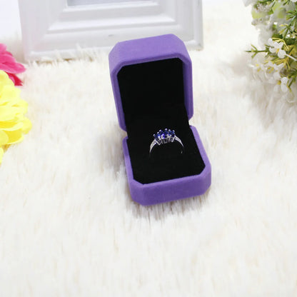 1 Piece Simple Style Geometric Solid Color Flannel Jewelry Boxes