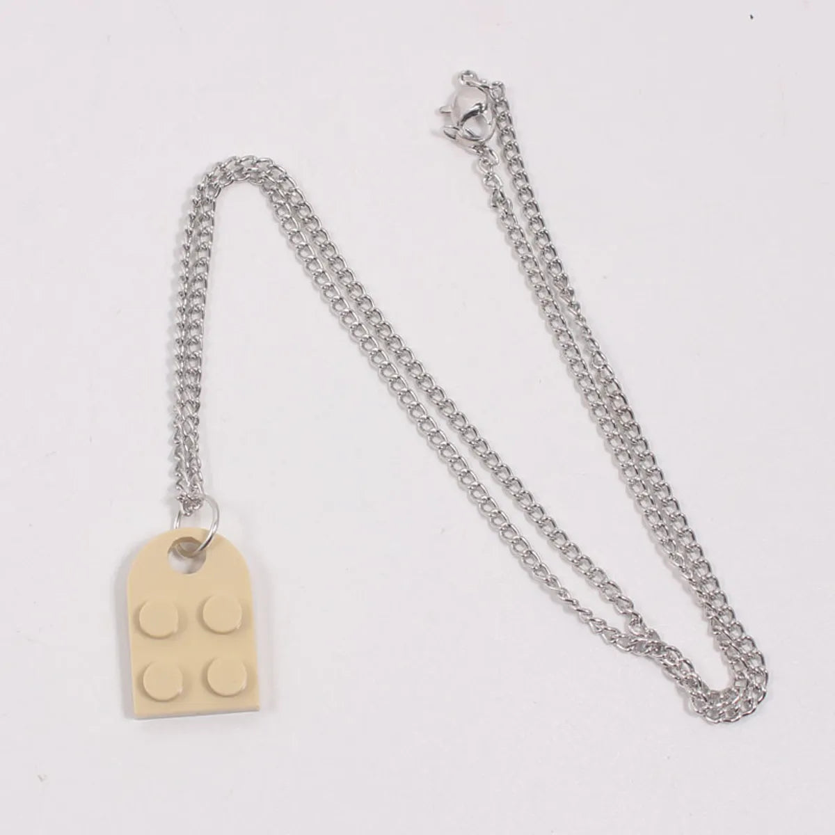 1 Piece Simple Style Heart Shape Alloy Plastic Patchwork Couple Pendant Necklace