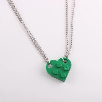 1 Piece Simple Style Heart Shape Alloy Plastic Patchwork Couple Pendant Necklace