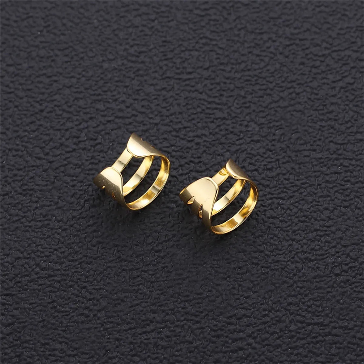 1 Piece Simple Style Solid Color Layered Plating Copper Copper Gold Plated Ear Cuffs