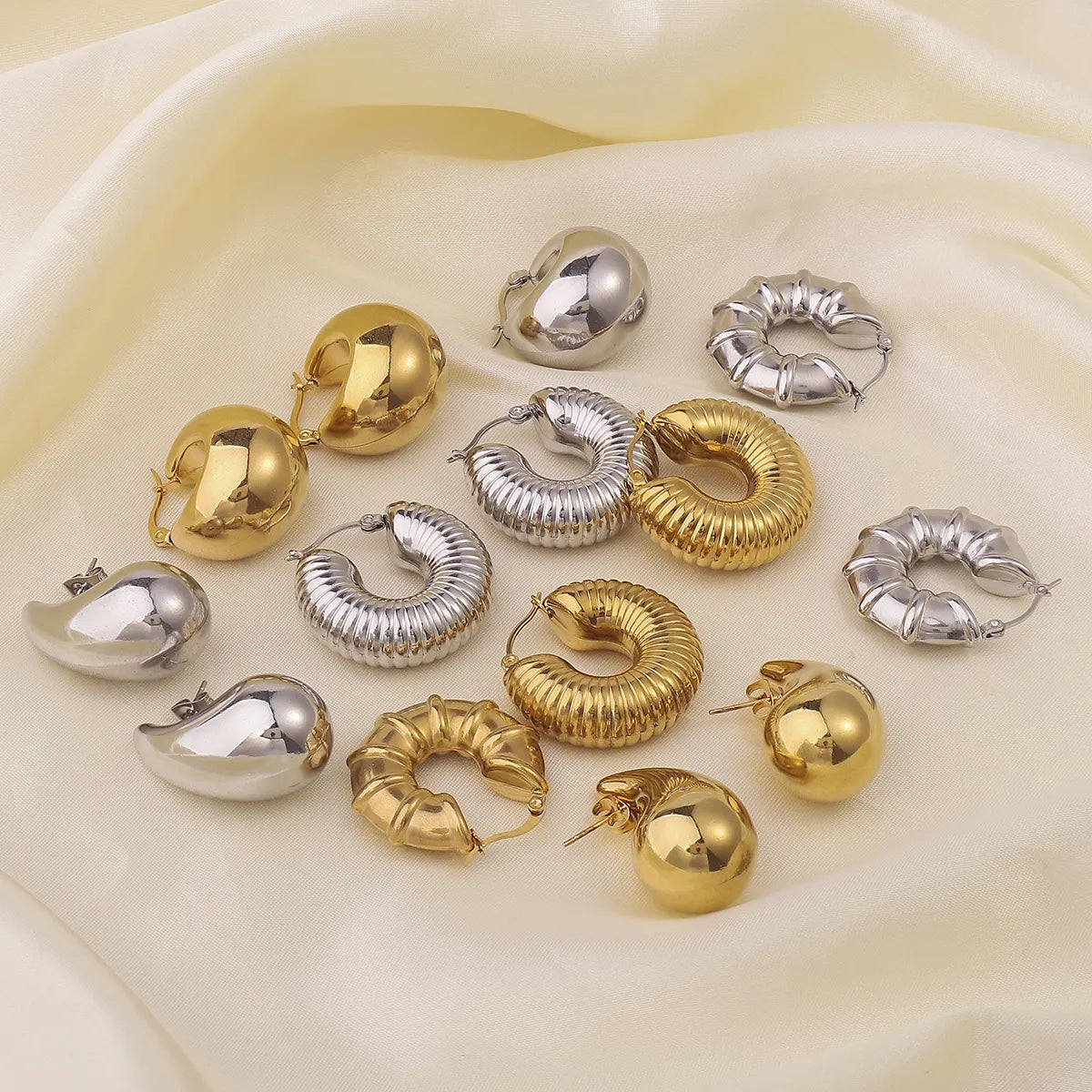 1 Piece Simple Style Solid Color Plating Stainless Steel Gold Plated Ear Studs