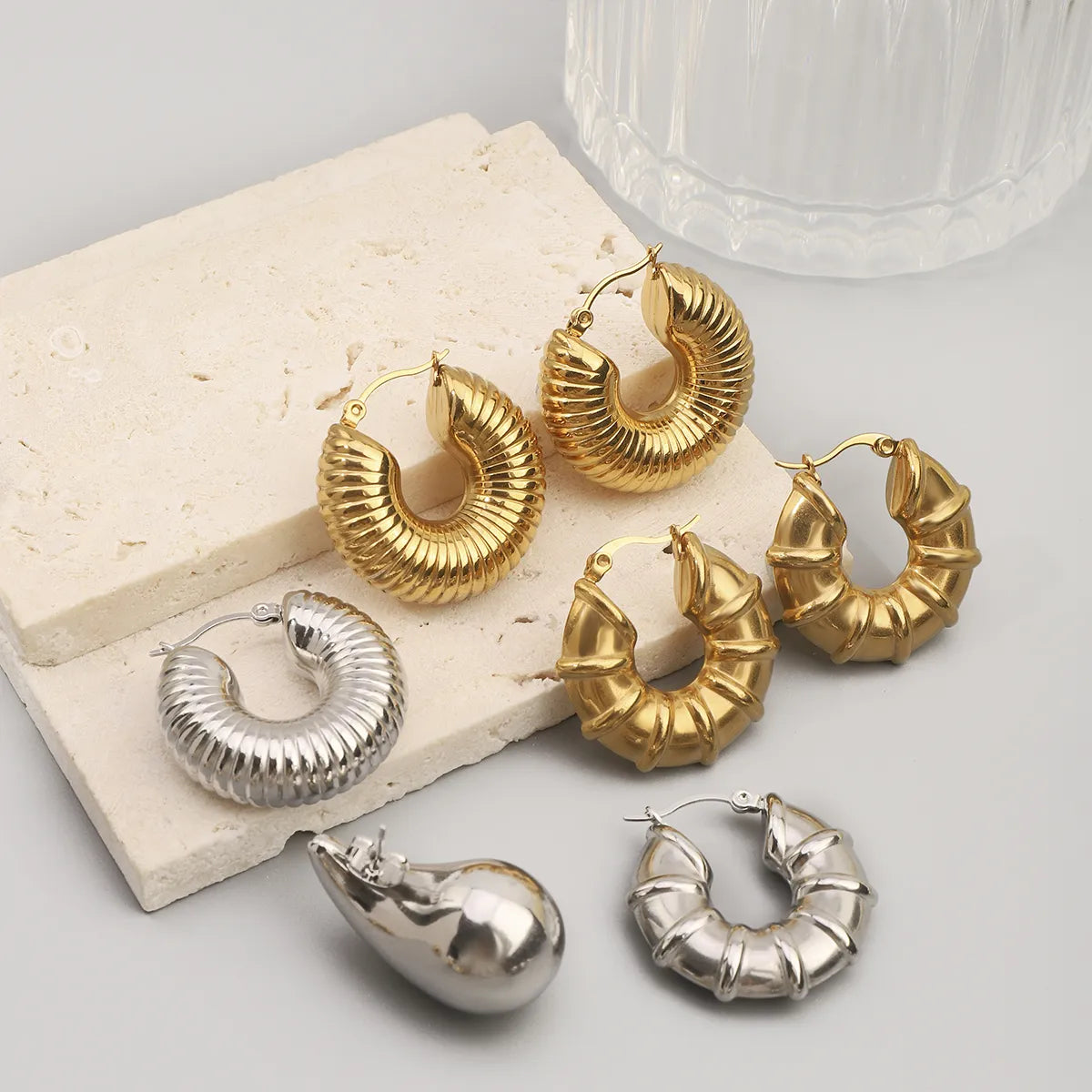 1 Piece Simple Style Solid Color Plating Stainless Steel Gold Plated Ear Studs