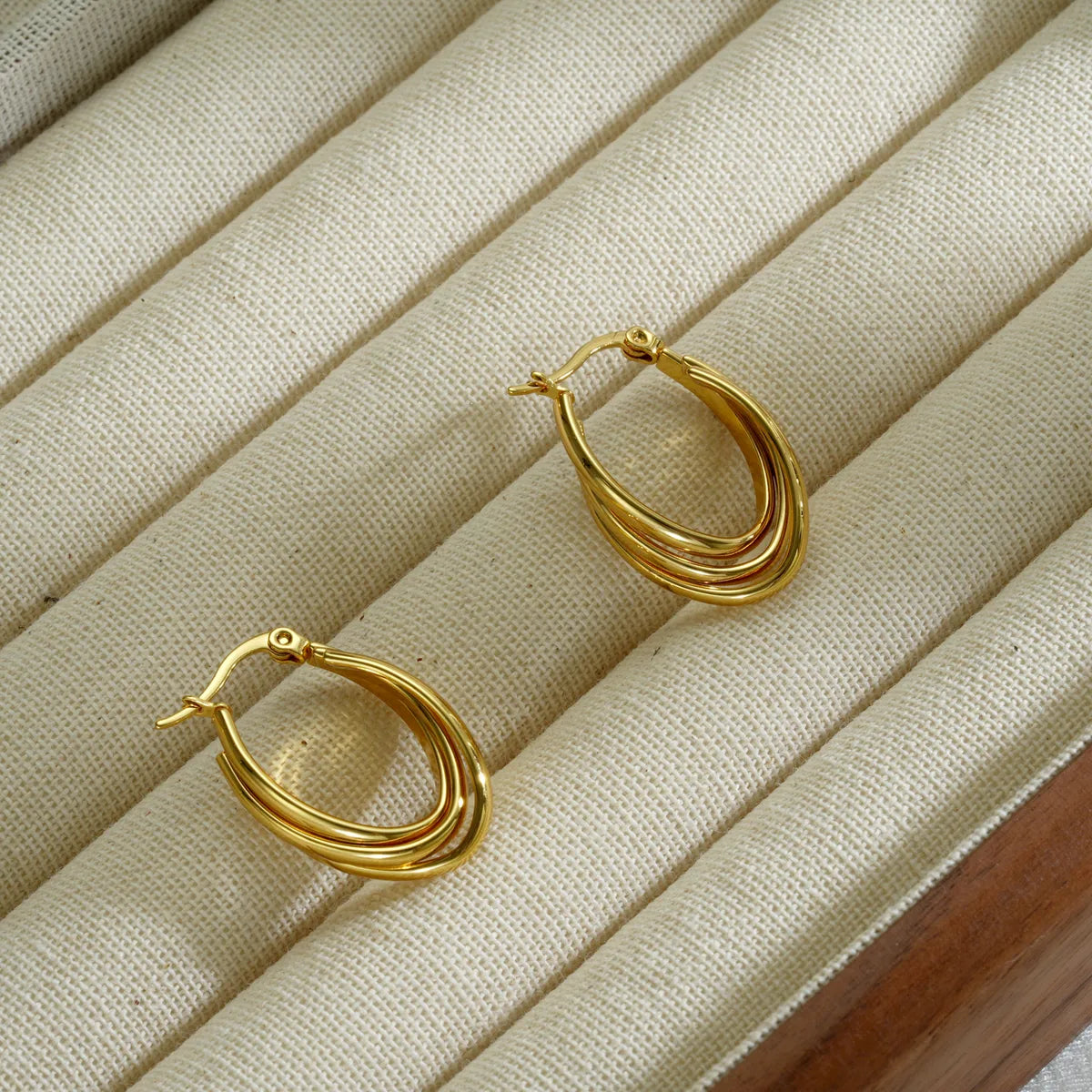 1 Piece Simple Style U Shape Layered 304 Stainless Steel 18K Gold Plated Earrings