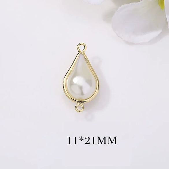 1 Piece Simple Style Water Droplets Copper Plating Inlay Pendant Jewelry Accessories