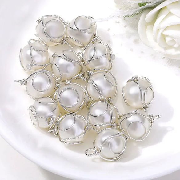 1 Piece Simple Style Water Droplets Copper Plating Inlay Pendant Jewelry Accessories