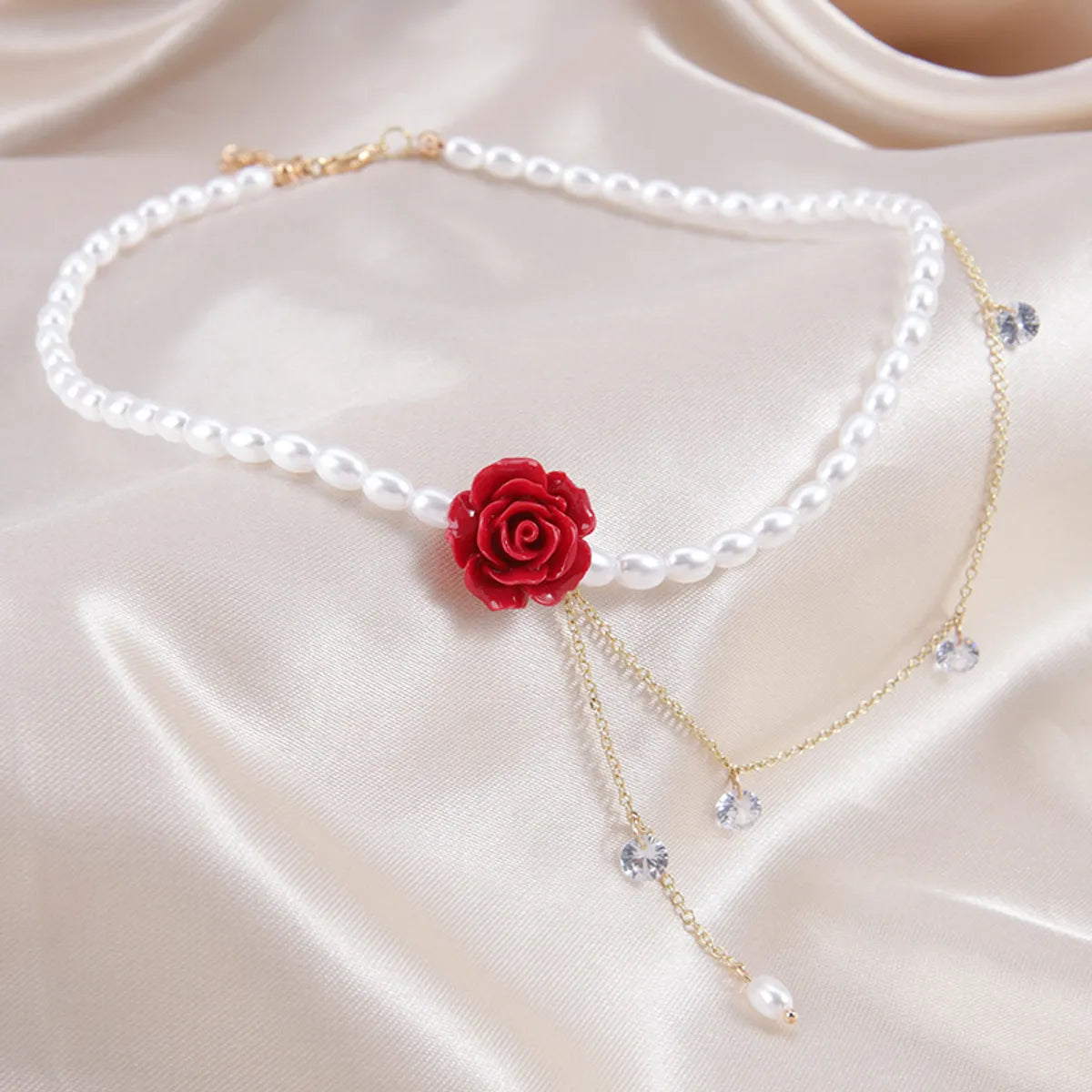 Sweet Rose Flower Imitation Pearl Alloy Beaded Inlay Rhinestones Women's Choker