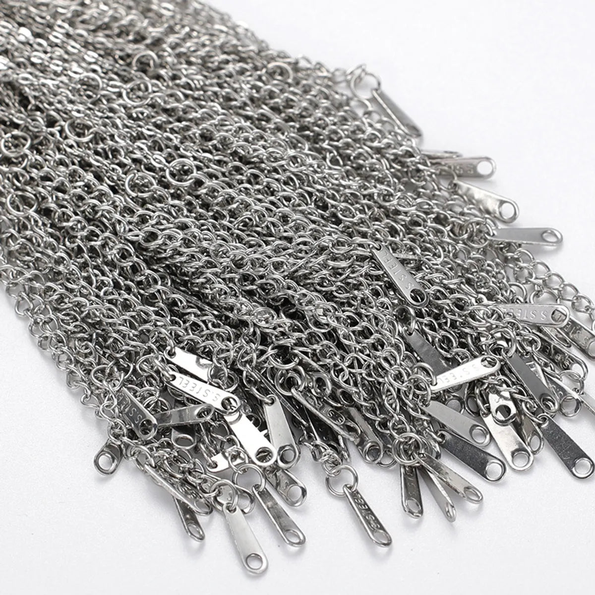 1 Piece Titanium Steel Solid Color Chain