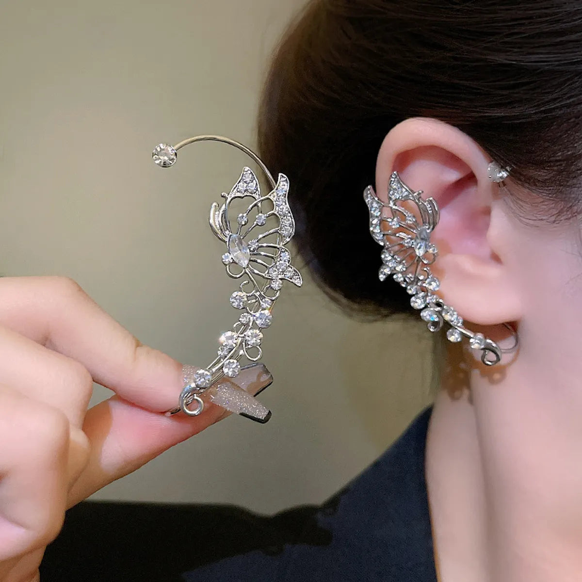 1 Piece Vintage Style Sweet Butterfly Plating Inlay Alloy Zircon Silver Plated Ear Cuffs