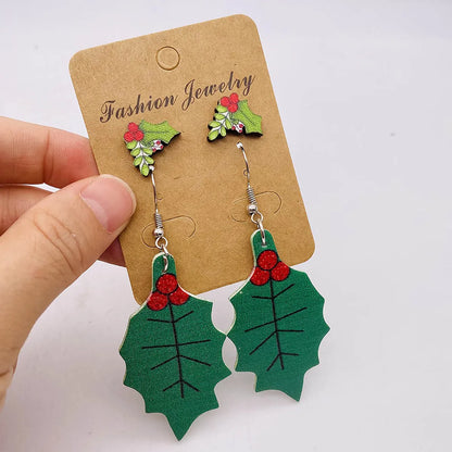 1 Set Cartoon Style Cartoon Character Leaf Pu Leather Drop Earrings Ear Studs