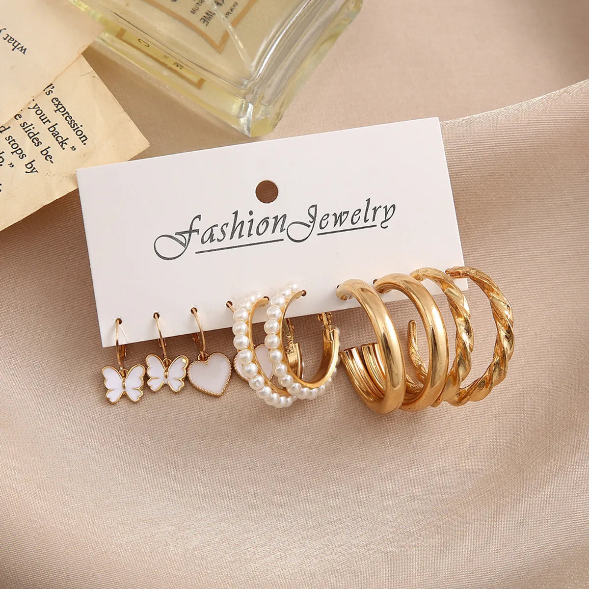 1 Set Casual Modern Style Heart Shape Butterfly Plating Inlay Alloy Pearl Hoop Earrings Drop Earrings