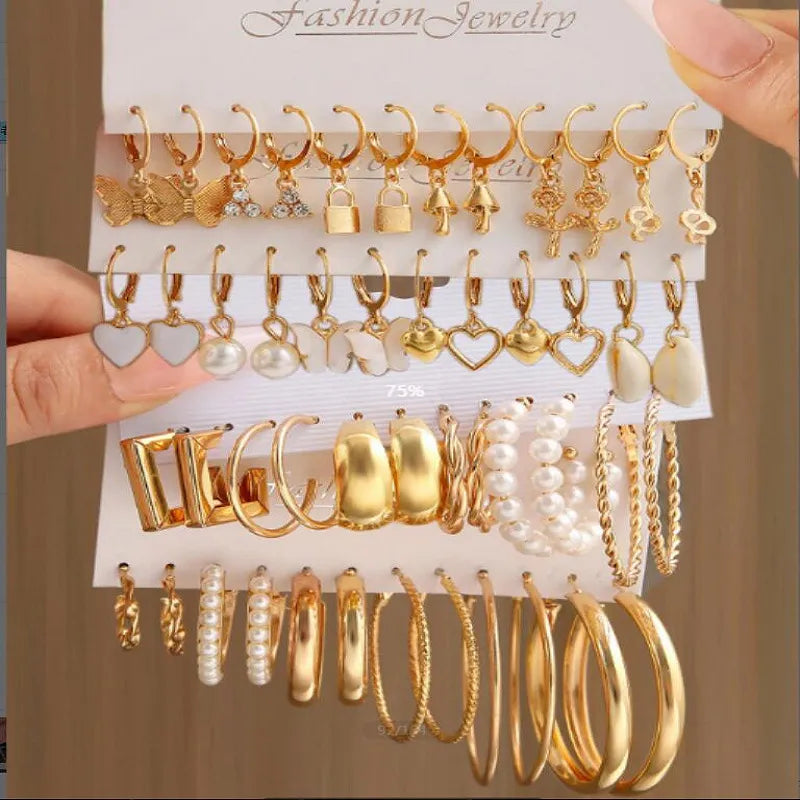 1 Set Casual Simple Style Geometric Heart Shape Butterfly Inlay Alloy Rhinestones Pearl Earrings