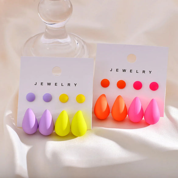 1 Set Cute Water Droplets Stoving Varnish Arylic Ear Studs